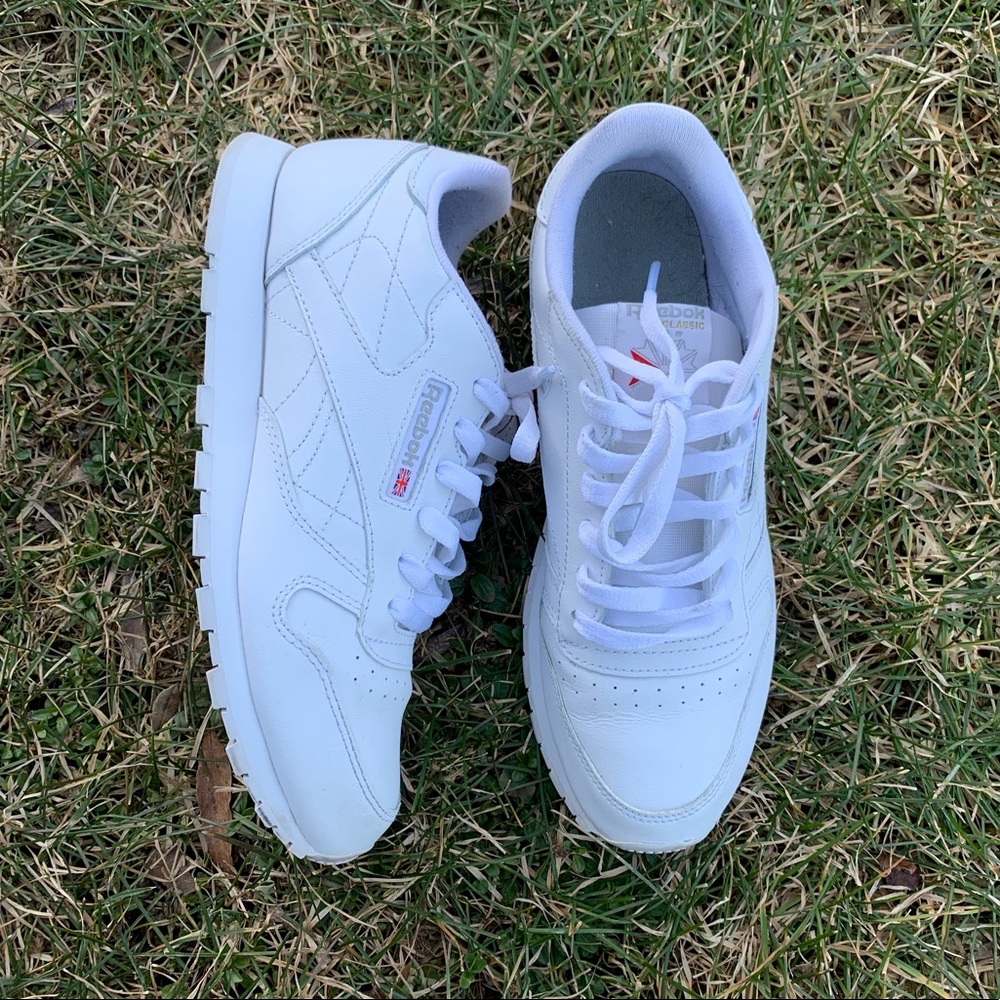 Reebok Classic Sneakers